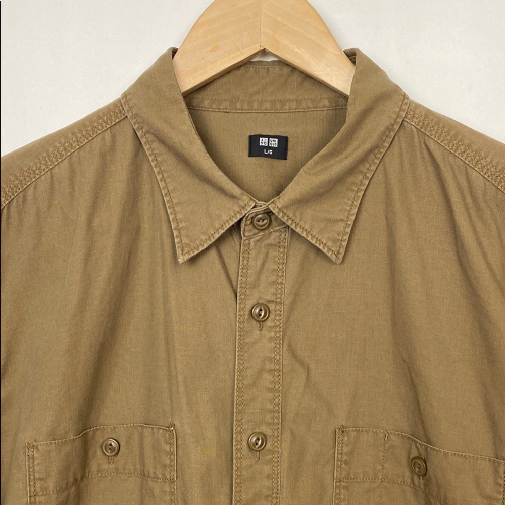 Uniqlo L Utility Shirt Overshirt Military Tan Brown Relaxed Fit Cotton Pockets